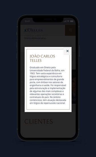 Simulação mobile do site responsivo de JCL Telles Advocacia.